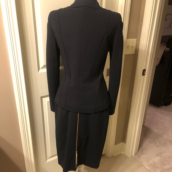 Beautiful Navy Escada suit set - Picture 3 of 8